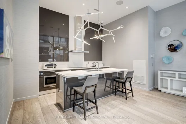 Additional image 30 of 42 Charles St Unit 801