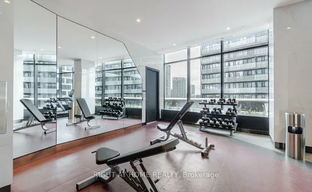 Additional image 16 of 470 Front St Unit 1015