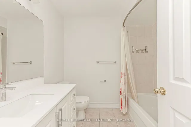 Additional image 26 of 359 Bussel Cres