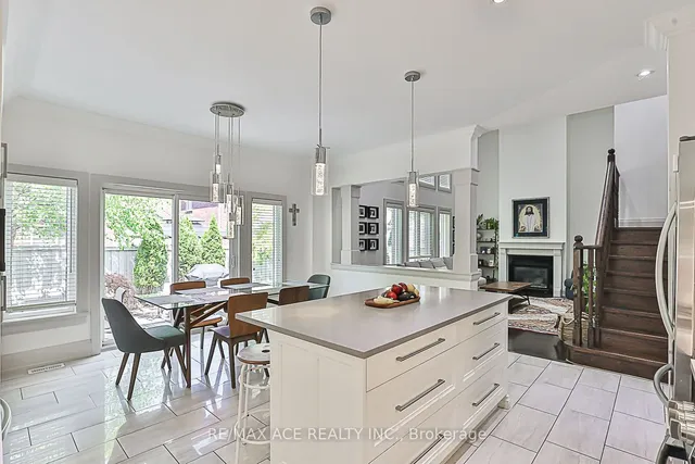 Additional image 16 of 3206 Sorrento Cres