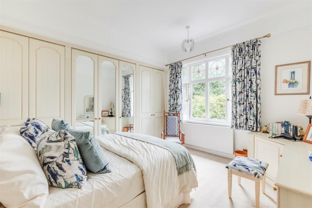 Additional image 29 of Hinderton Road, Neston