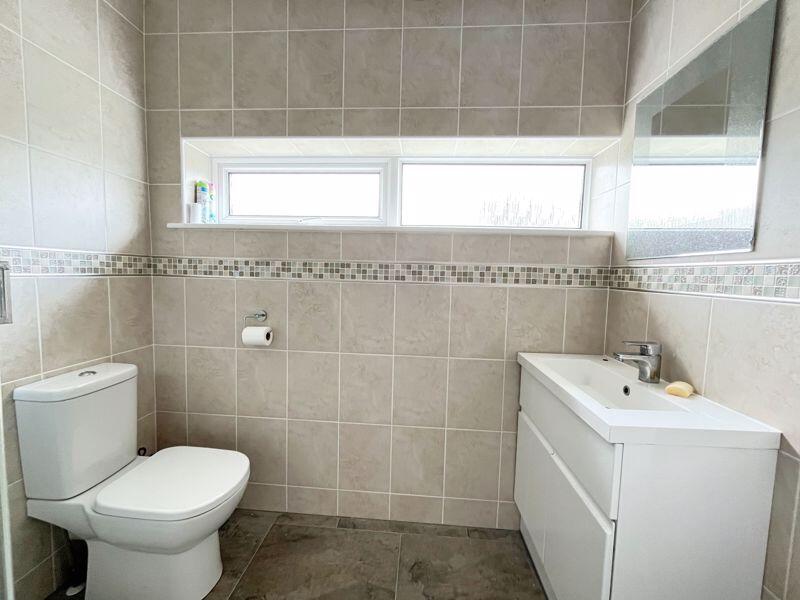 Additional image 25 of 19 Church Hill Close, Cowbridge, Llanblethian CF71 7JH