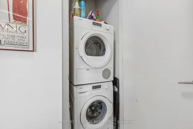 Additional image 21 of 533 Richmond St Unit 605