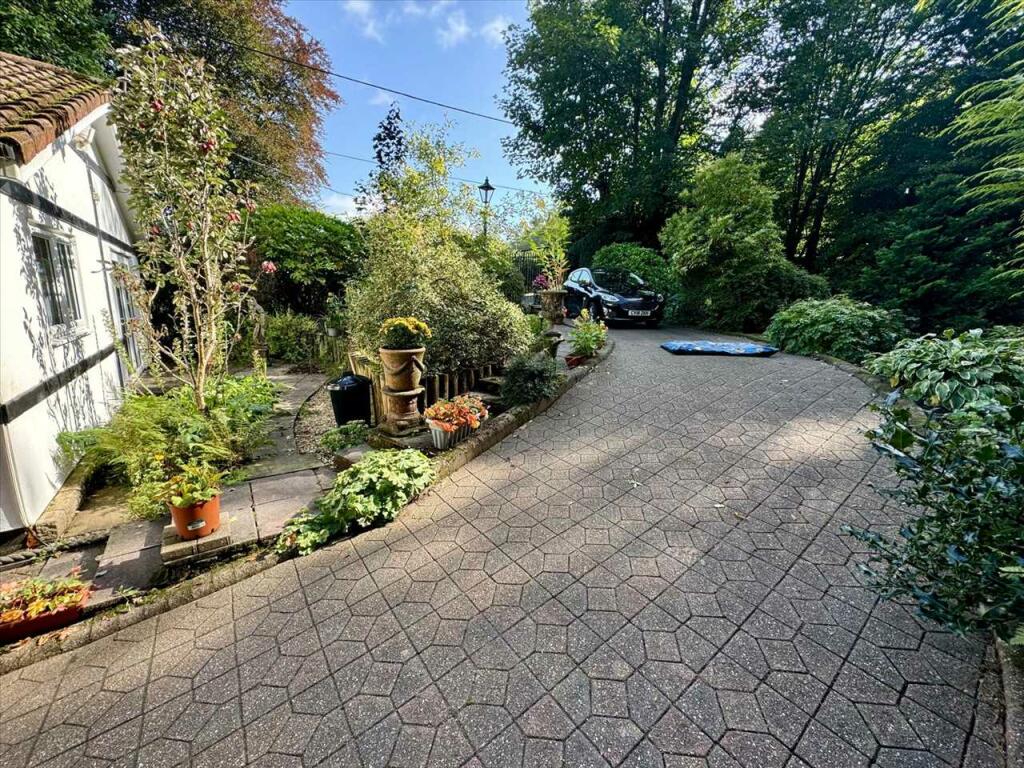 Additional image 30 of Tylacoch Cottage, Treorchy