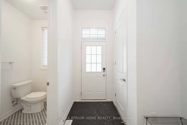 Additional image 4 of 1518 Moira Cres