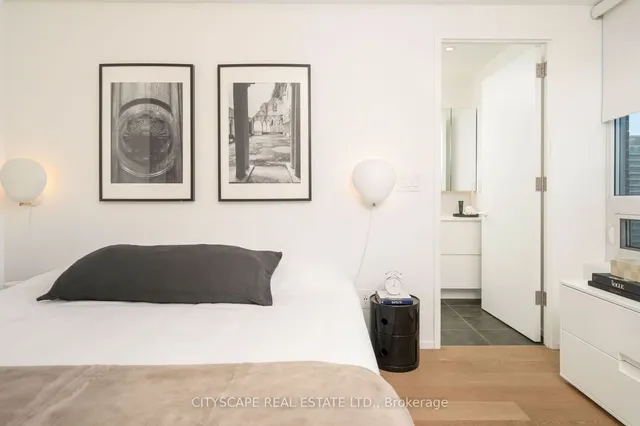 Additional image 8 of 55 East Liberty St Unit 1704