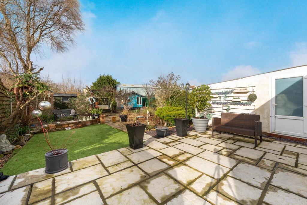 Additional image 7 of Vale Crescent, St Georges