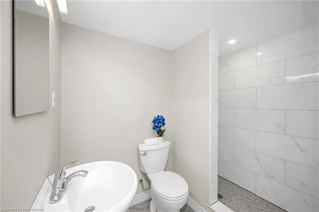 Additional image 35 of 32 Waterwheel Cres