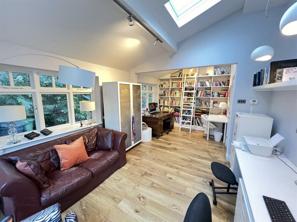 Additional image 16 of Tower Road North, Heswall, Wirral