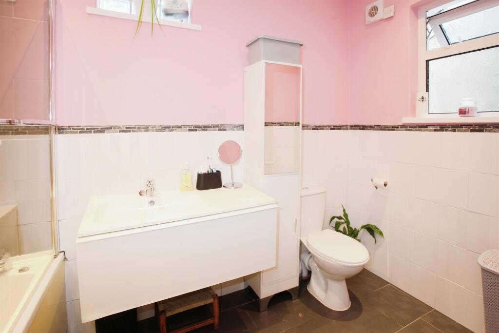 Additional image 9 of Groesfaen Terrace, Deri, Bargoed