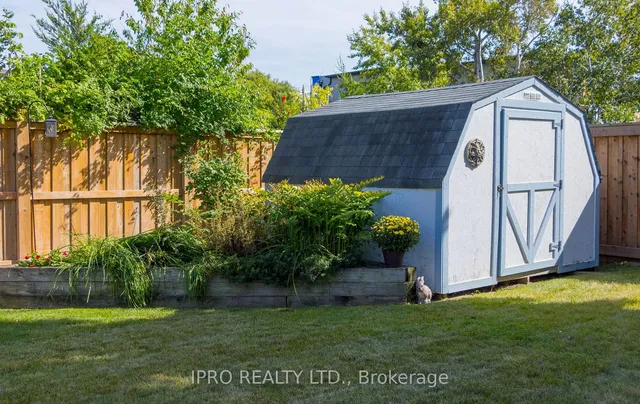 Additional image 35 of 821 Willow Ave