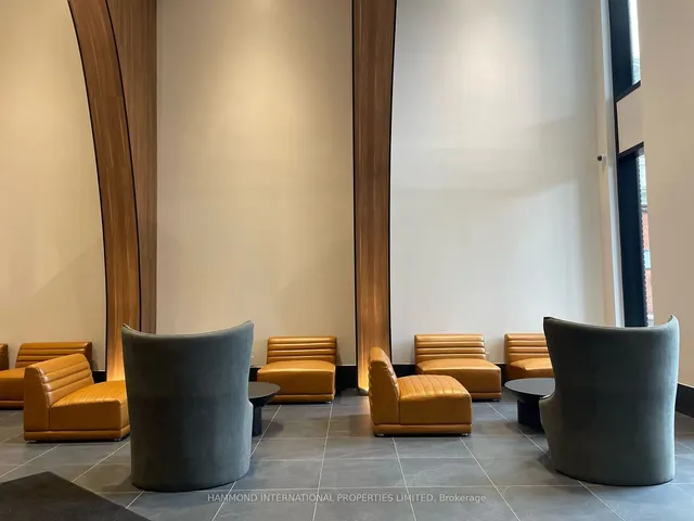 Additional image 3 of 270 Dufferin St Unit 1023