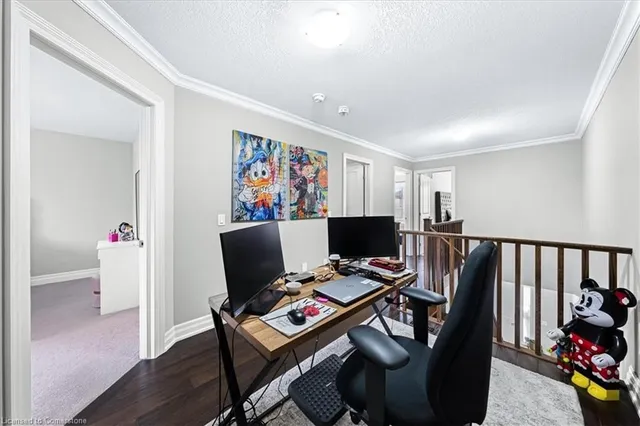 Additional image 22 of 75 Southshore Cres