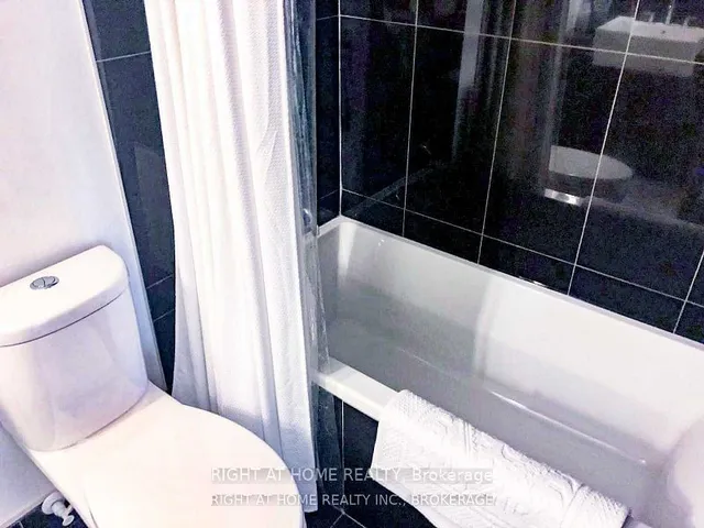 Additional image 11 of 88 Blue Jays Way Unit 3309