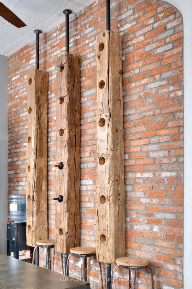 Additional image 15 of 112 Benton St Unit 224