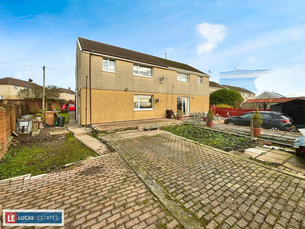 Additional image 13 of Heol Cattwg, Gelligaer, Hengoed