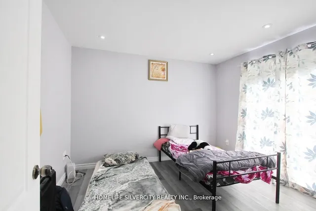 Additional image 20 of 2012 Martin Grove Rd Unit 46