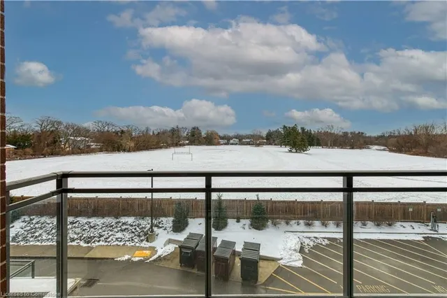 Additional image 27 of 3290 New St Unit 214