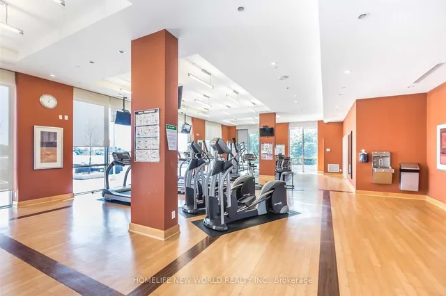 Additional image 17 of 181 Village Green Sq Unit 1515