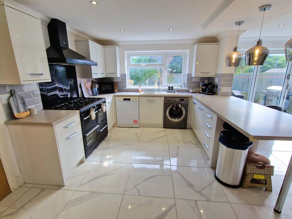 Additional image 6 of LONG ACRE DRIVE, NOTTAGE, PORTHCAWL, CF36 3SB