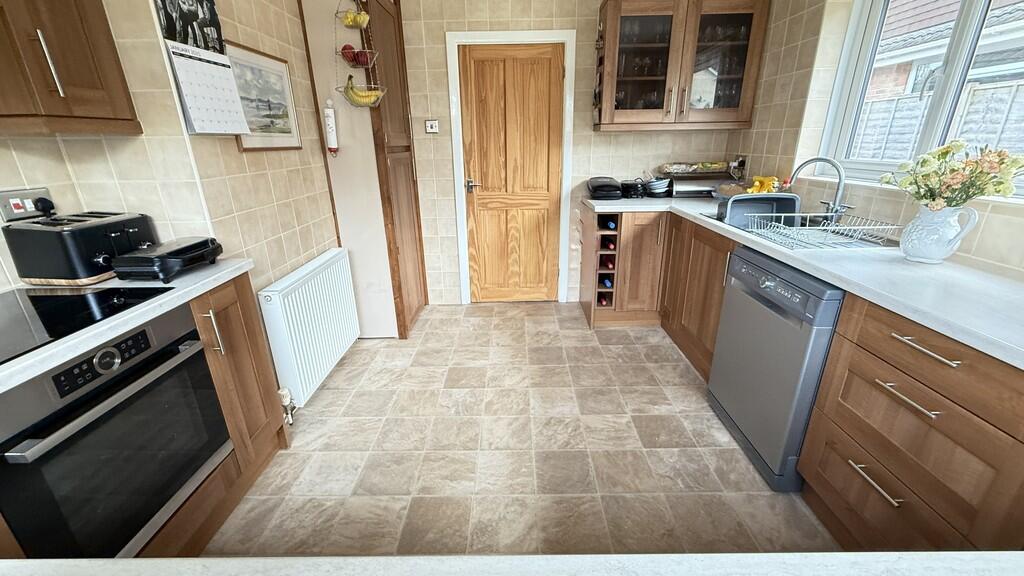 Additional image 5 of Cliff Road, Worlebury, Weston-super-Mare