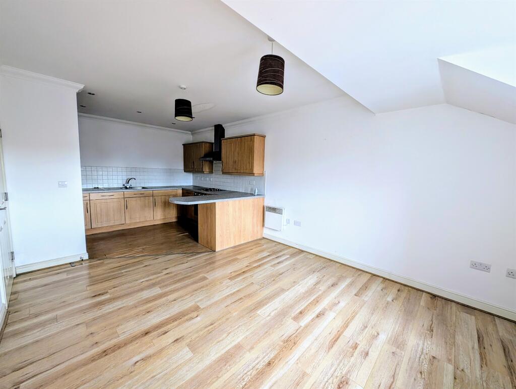 Additional image 3 of Moss Hey, Wirral