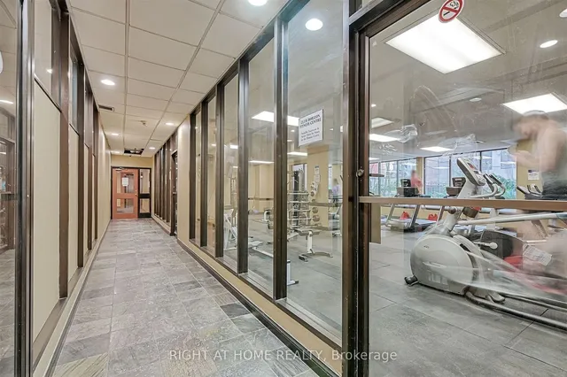 Additional image 23 of 633 Bay St Unit 1615