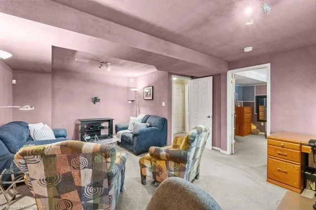 Additional image 28 of 73 Marion St