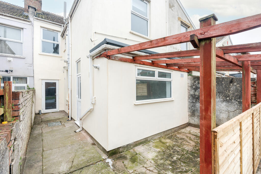Additional image 16 of Garden Flat, Toronto Road, Bristol