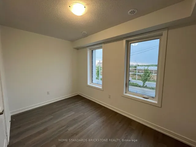 Additional image 11 of 183 Downsview Park Blvd