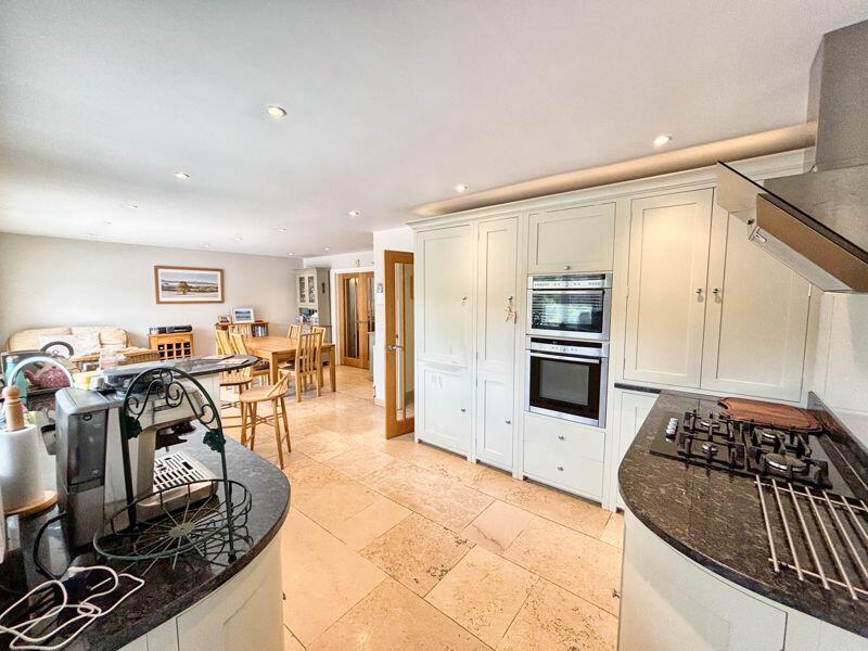 Additional image 5 of 46 Woodstock Gardens, Pencoed, Bridgend, CF35 6ST