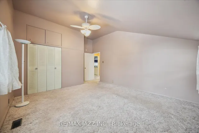 Additional image 14 of 55 Madras Cres