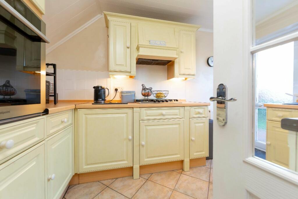 Additional image 13 of Ffos Close, Nelson, Treharris