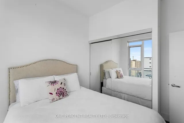 Additional image 11 of 1830 Bloor St Unit UPH1