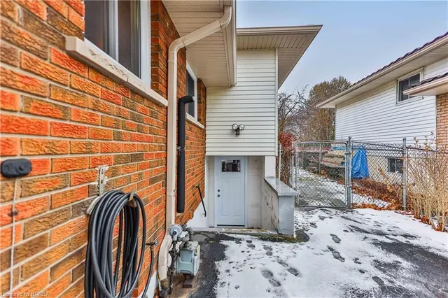 Additional image 39 of 15 Queensbury Dr