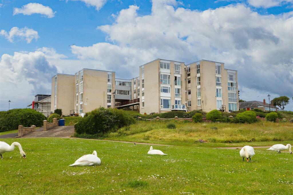 Additional image 3 of Sea Point, Barry
