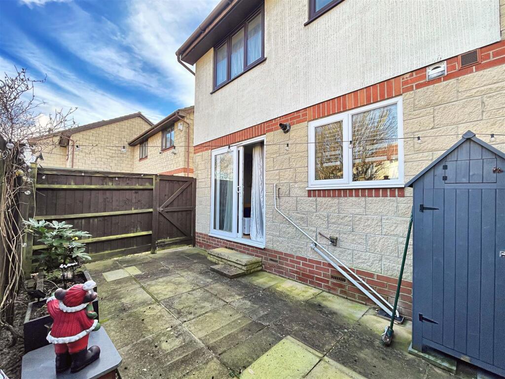 Additional image 4 of Appletree Court, Worle, Weston-super-Mare