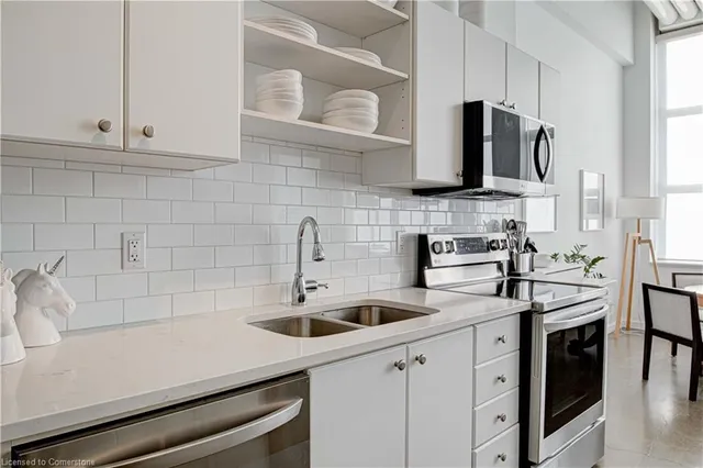 Additional image 8 of 410 King St Unit 412