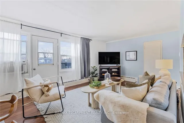 Additional image 8 of 2052 Courtland Dr Unit 401