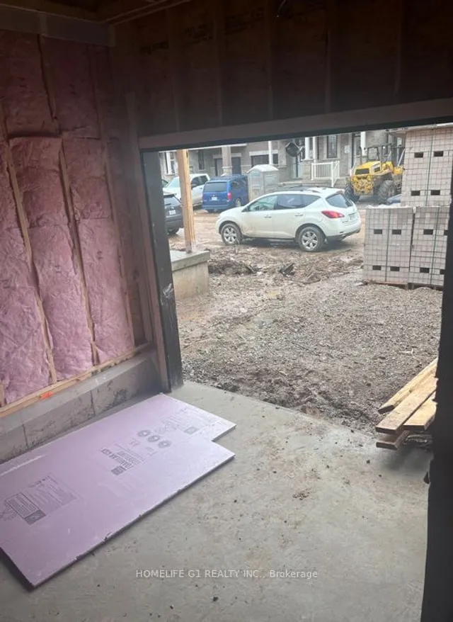 Additional image 7 of 1232 Stirling Todd Terr