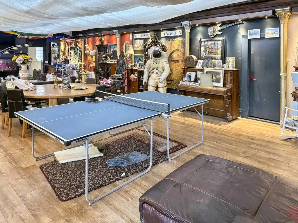 Additional image 2 of Trinity Road, Tonypandy, Rhondda Cynon Taff, CF40 1DQ