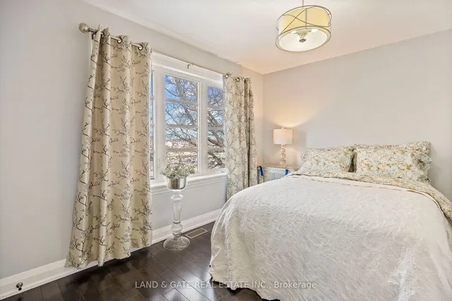 Additional image 22 of 32A Venn Cres