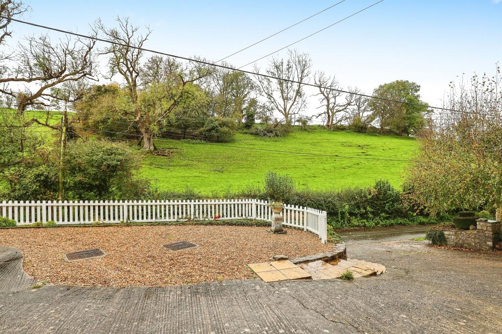 Additional image 7 of Barren Hill, Penmark, Barry