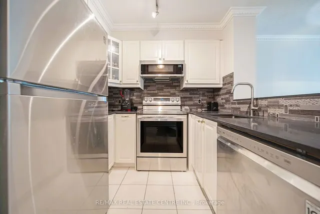 Additional image 9 of 11 Lee Centre Dr Unit 603