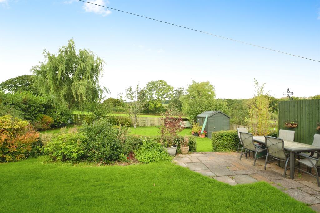 Additional image 4 of ., Llangan