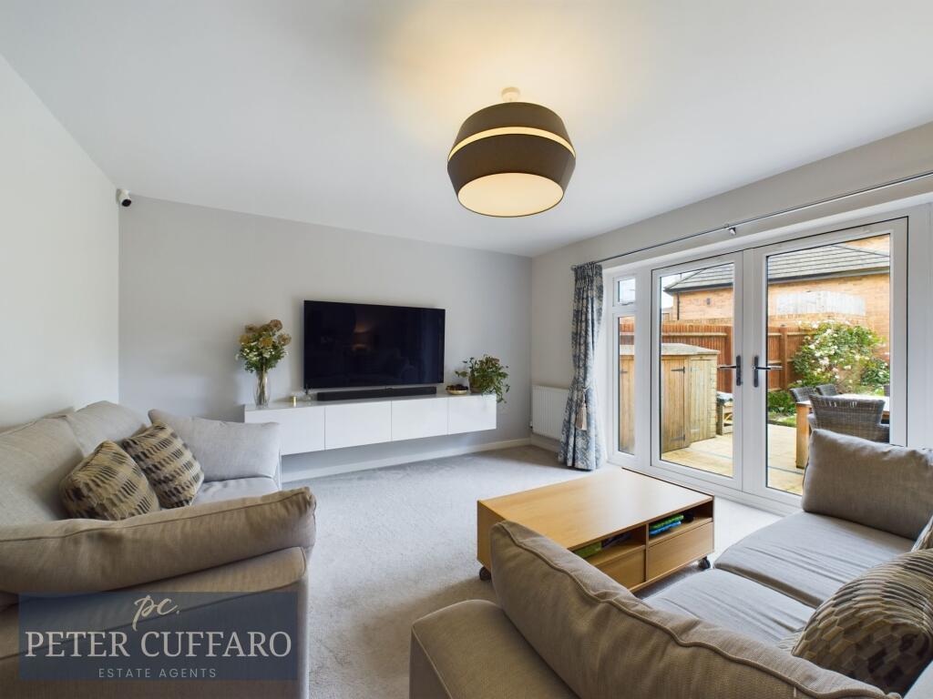 Additional image 6 of Queens Avenue, Welwyn Garden City, AL7