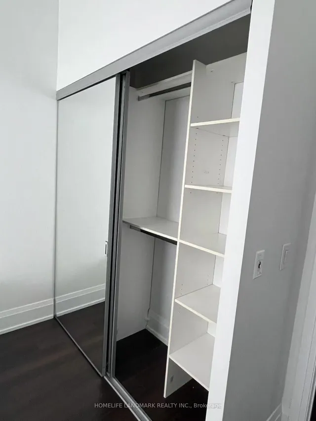 Additional image 10 of 120 Harrison Garden Blvd Unit 127