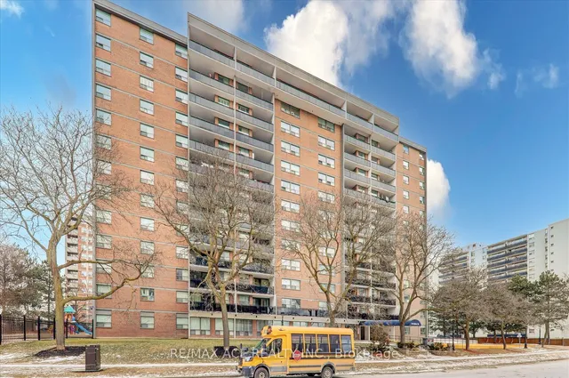 Additional image 2 of 20 Gilder Dr Unit 1101