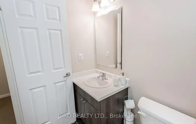 Additional image 34 of 267 Woodley Cres