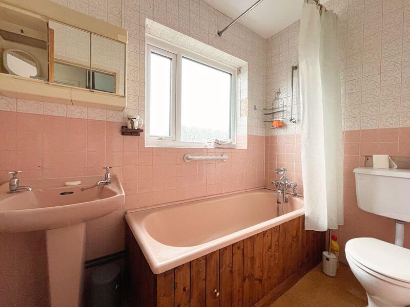 Additional image 9 of 11 Leoline Close, Cowbridge, The Vale of Glamorgan CF71 7BU